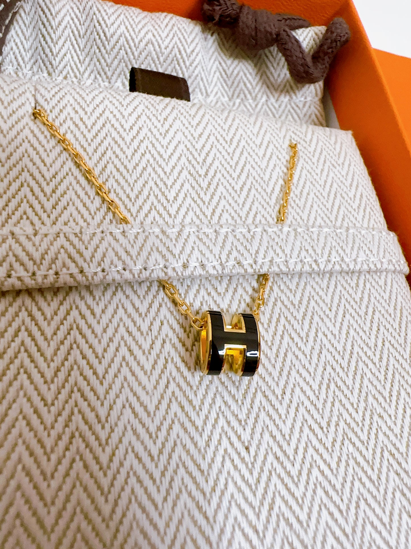 Hermes Mini Pop H Necklace Black x Gold