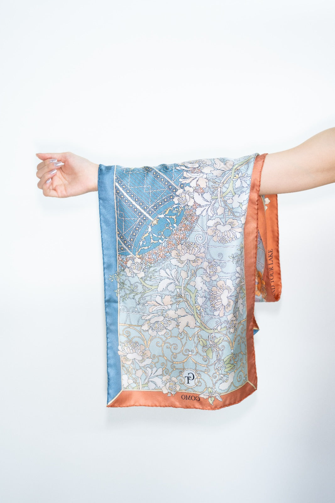 Lake Bliss FR-Long Scarf